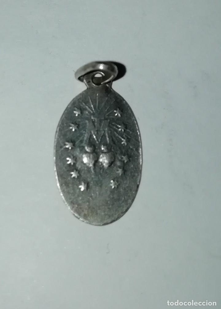 Antig&uuml;edades: Medalla plata Inmaculada concepcion - Foto 2