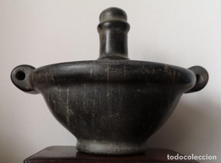 Antig&uuml;edades: Mortero de basalto faraonico - Foto 2