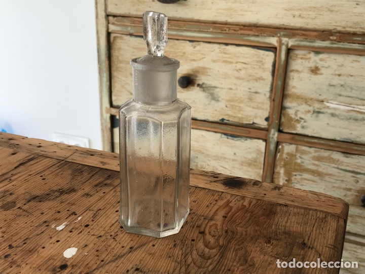 Antig&uuml;edades: Frasco o botella antigua de perfume - Foto 4
