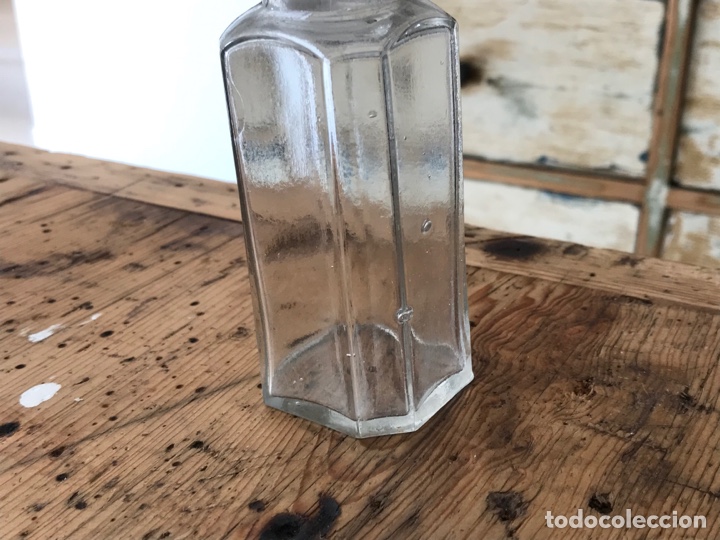 Antig&uuml;edades: Frasco o botella antigua de perfume - Foto 8