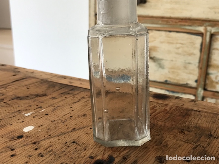 Antig&uuml;edades: Frasco o botella antigua de perfume - Foto 10