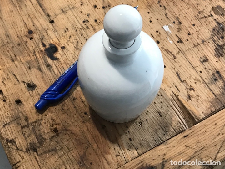 Antig&uuml;edades: Botella perfume o frasco de opalina blanca - Foto 5