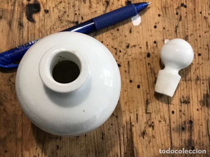 Antig&uuml;edades: Botella perfume o frasco de opalina blanca - Foto 7