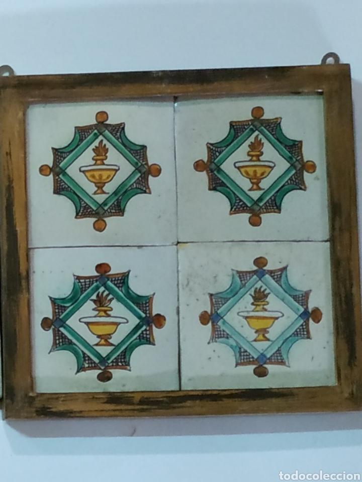 Antig&uuml;edades: 16 Azulejos de la llantia (candil). - Foto 1
