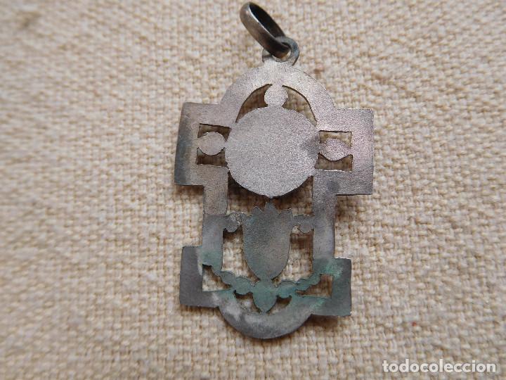 Antig&uuml;edades: Medalla antigua de plata virgen a determinar - Foto 3