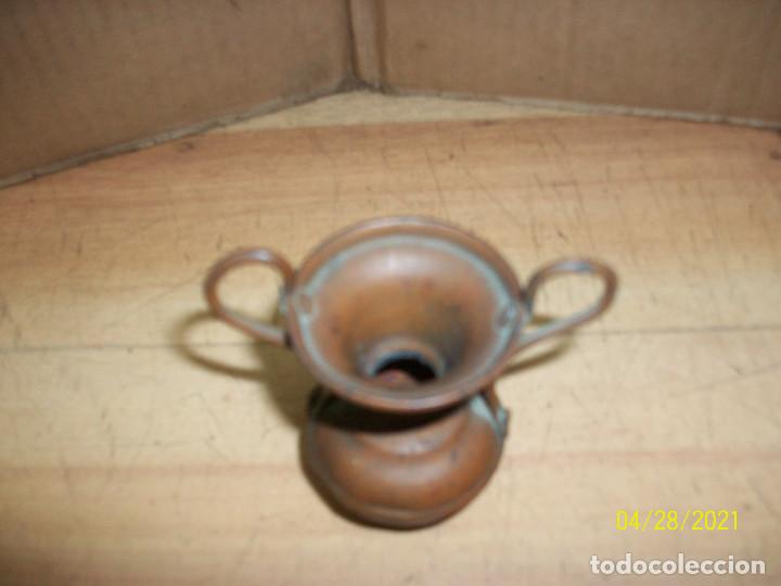 Antig&uuml;edades: PEQUE&Ntilde;O JARRON DE COBRE - Foto 2