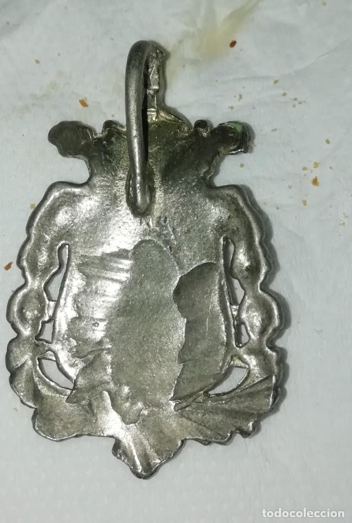 Antig&uuml;edades: Antigua Medalla de la virgen del rocio - Foto 2