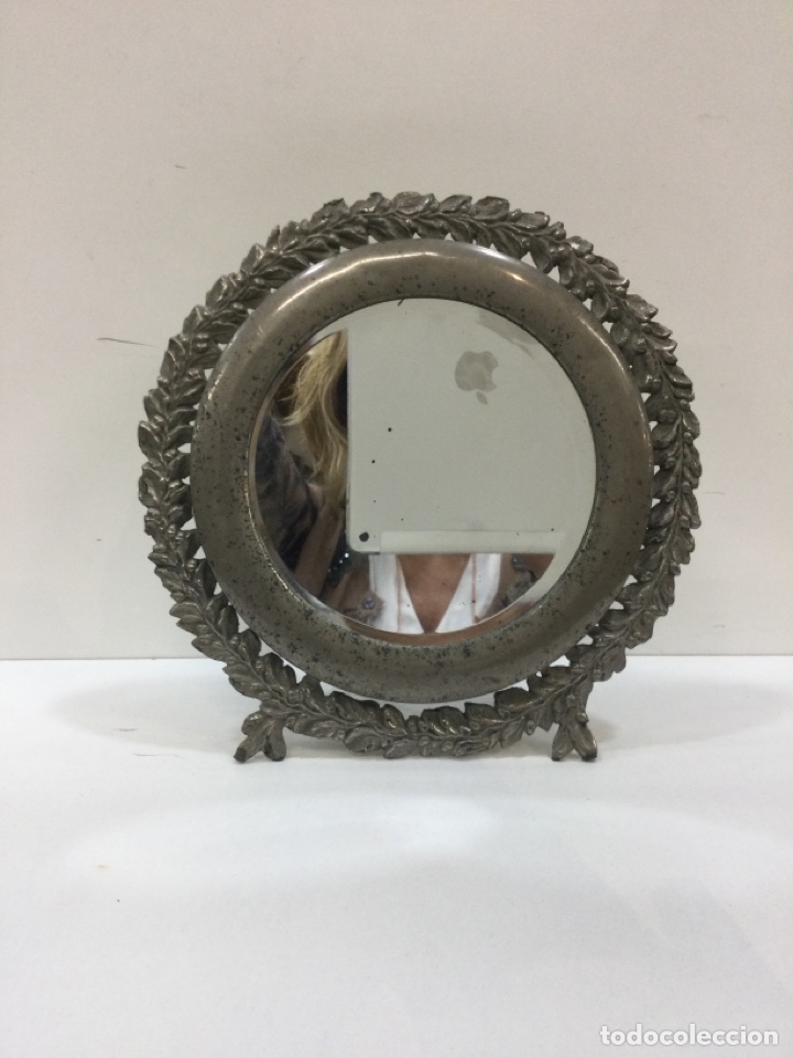 Antig&uuml;edades: ANTIGUO ESPEJO BISELADO DE TOCADOR PELTRE - Foto 2