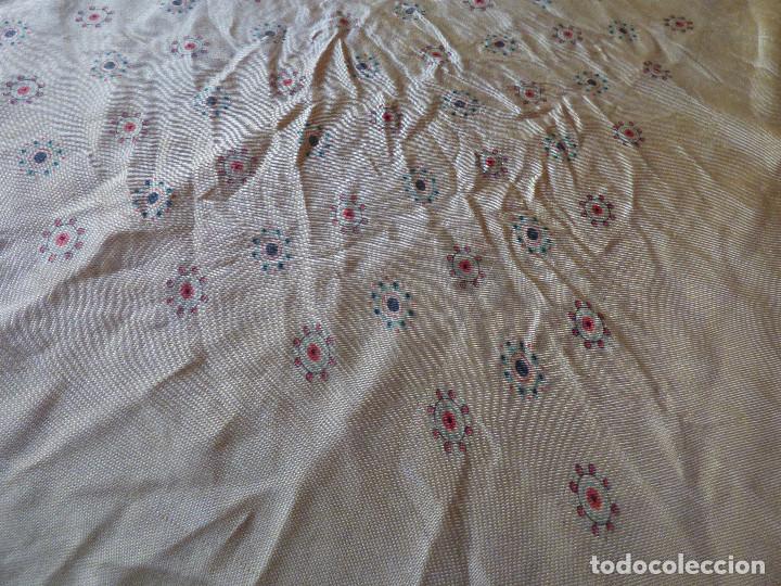 Antig&uuml;edades: Pa&ntilde;uelos. - Foto 2