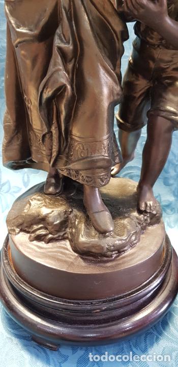 Antig&uuml;edades: PAREJA FIGURAS CALAMINA - Foto 3