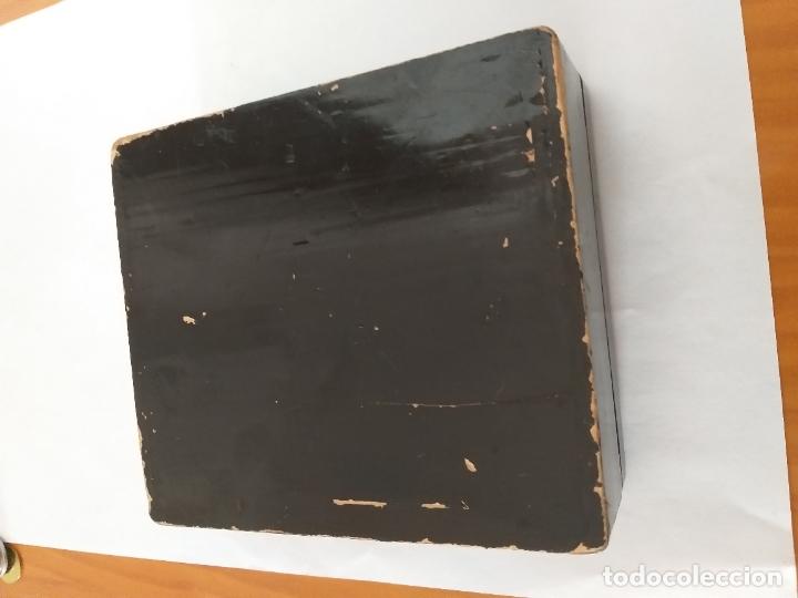 Antig&uuml;edades: Caja de madera. Joyero. - Foto 4