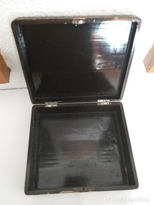 Antig&uuml;edades: Caja de madera. Joyero. - Foto 6