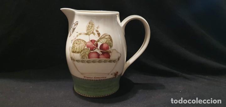 Antig&uuml;edades: Jarra wedgwood inglesa. - Foto 1