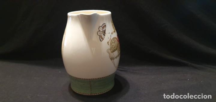Antig&uuml;edades: Jarra wedgwood inglesa. - Foto 5