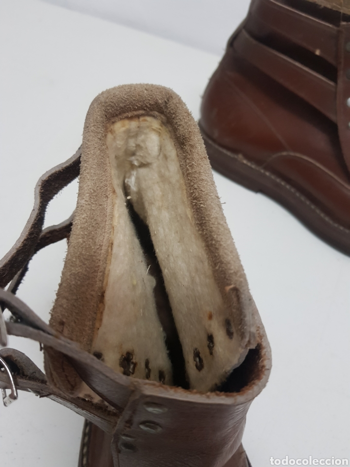 Antig&uuml;edades: Botas de piel antiguas - Foto 3