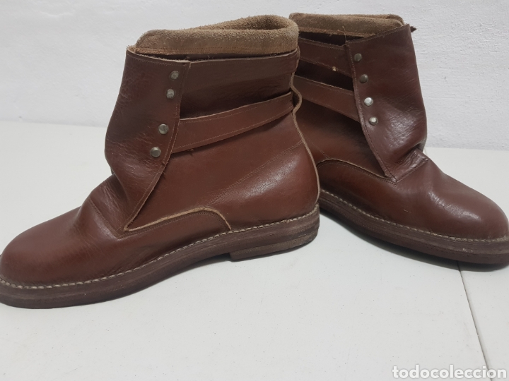 Antig&uuml;edades: Botas de piel antiguas - Foto 5