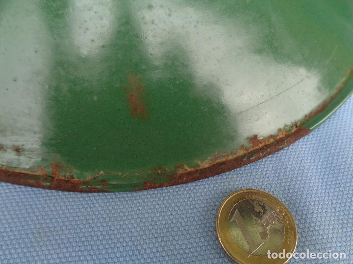 Antig&uuml;edades: TULIPA DE CHAPA ESMALTADA BICOLOR - Foto 5