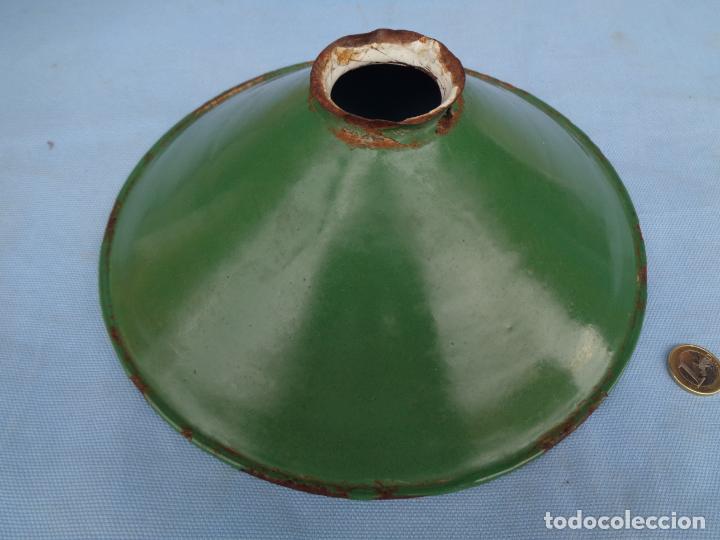 Antig&uuml;edades: TULIPA DE CHAPA ESMALTADA BICOLOR - Foto 7