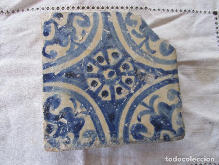 Antig&uuml;edades: Azulejo Gotico siglo XV - Foto 1