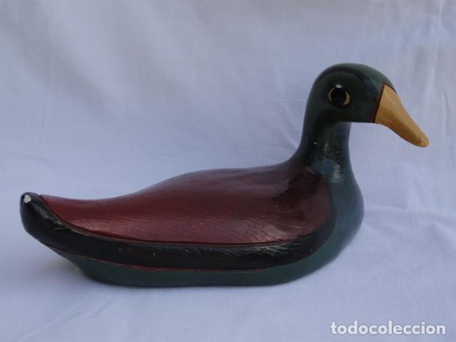 Antig&uuml;edades: FIGURA PATO DE YESO. - Foto 1