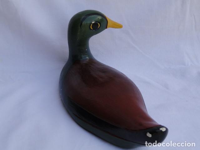 Antig&uuml;edades: FIGURA PATO DE YESO. - Foto 5