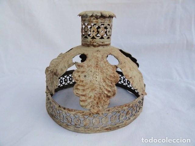 Antig&uuml;edades: PIEZA DE LAT&Oacute;N PARA FAROL. - Foto 1