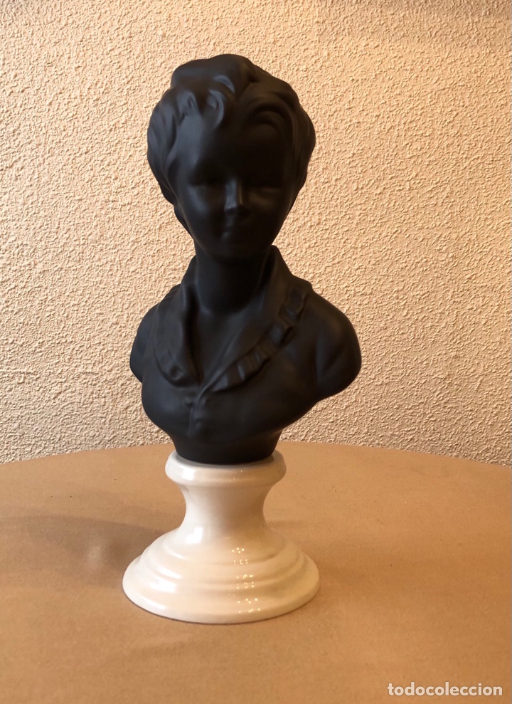 Antig&uuml;edades: Busto de joven en biscuit - Foto 5