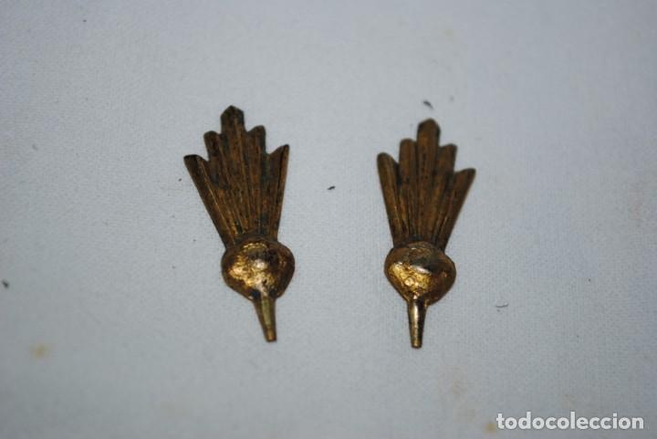 Antig&uuml;edades: DOS POTENCIAS PARA SANTO - Foto 1