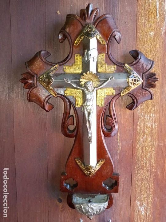 Antig&uuml;edades: BENDITERA - MADERA Y METALES . - Foto 3
