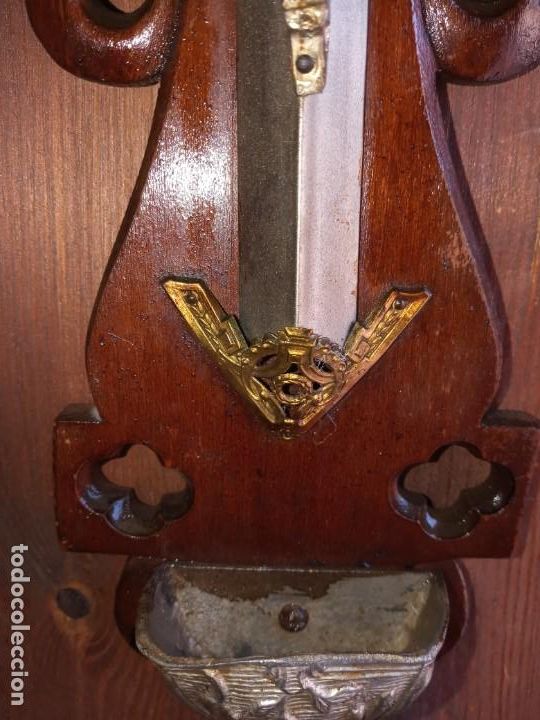 Antig&uuml;edades: BENDITERA - MADERA Y METALES . - Foto 4