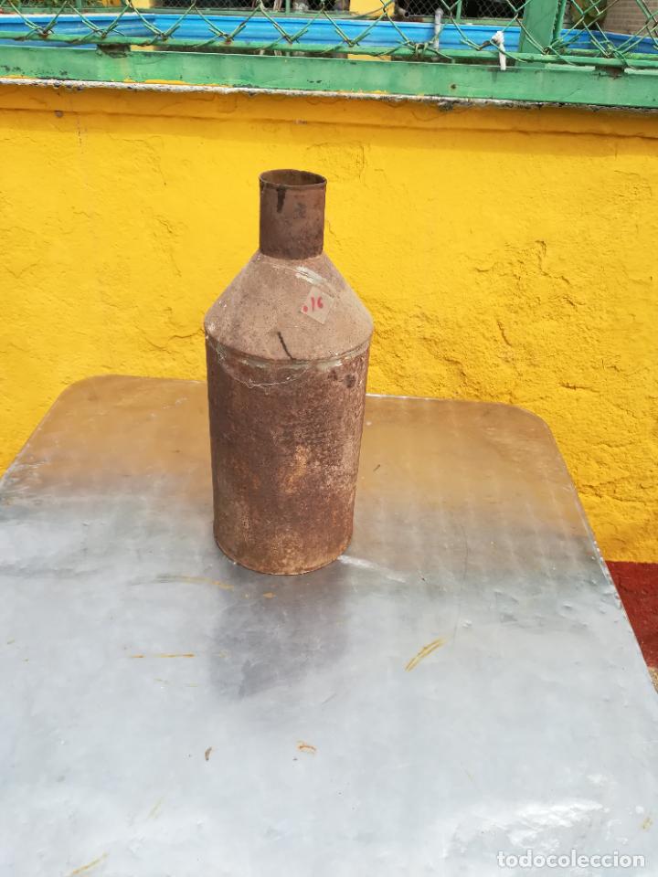 Antig&uuml;edades: Antigua cantar&aacute; de metal - Foto 1