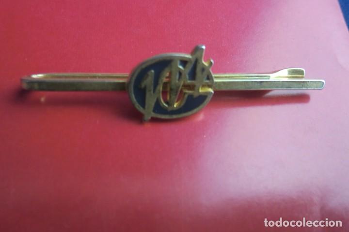 Antig&uuml;edades: PASADOR DE CORBATA DORADO - Foto 1