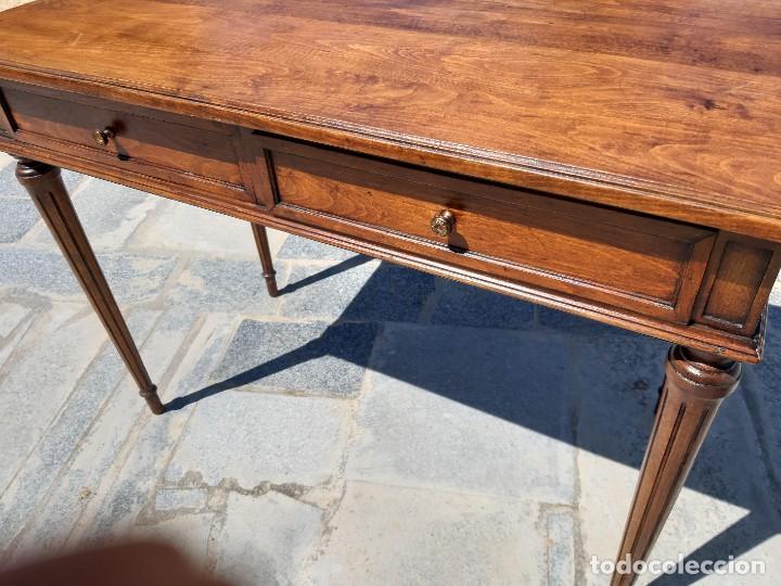 Antig&uuml;edades: Mesa antig&uuml;a de madera - Foto 5