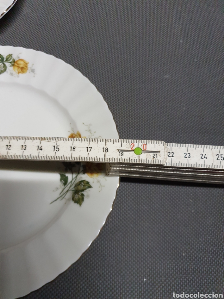Antig&uuml;edades: 3 platos porcelana - Foto 3