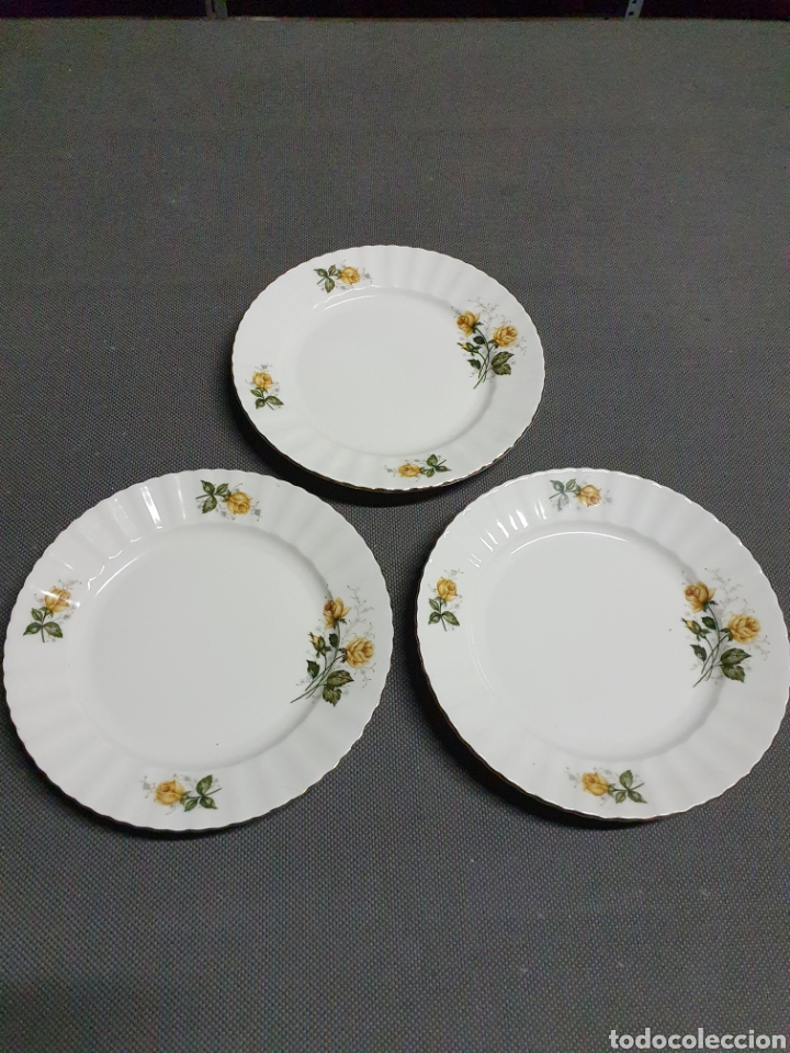 Antig&uuml;edades: 3 platos porcelana - Foto 1