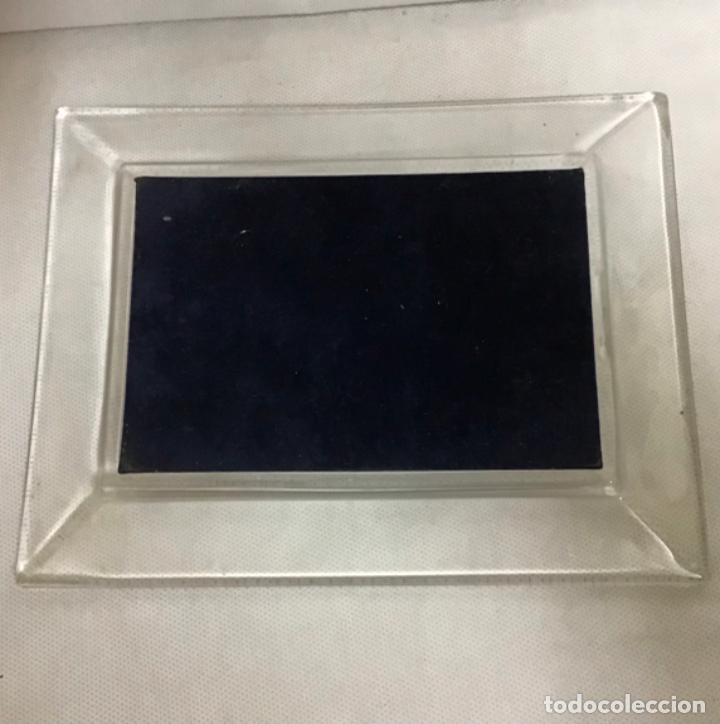 Antig&uuml;edades: BANDEJA DE CRISTAL Y PLATA - Foto 3