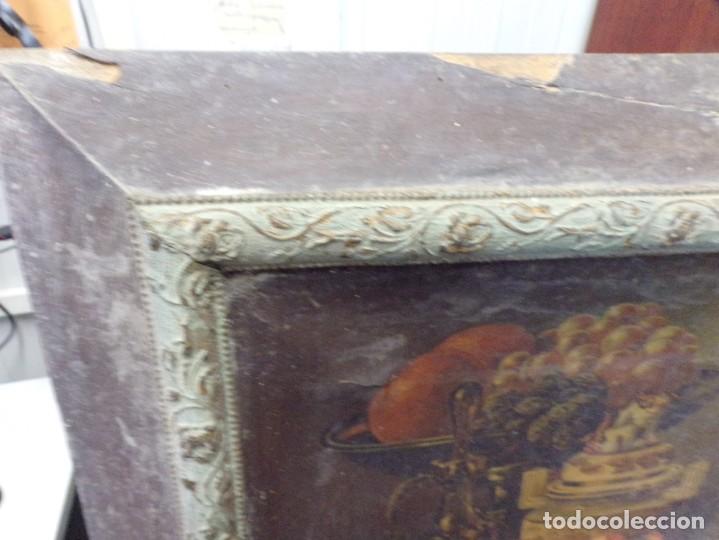 Antig&uuml;edades: ESTAMOS LIQUIDANDO. antiguo marco de madera con lamina bodegon - Foto 3