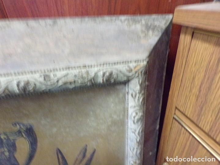 Antig&uuml;edades: ESTAMOS LIQUIDANDO. antiguo marco de madera con lamina bodegon - Foto 4