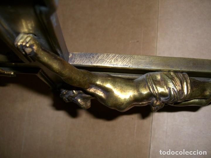 Antig&uuml;edades: CRUCIFIJO DE BRONCE . - Foto 6