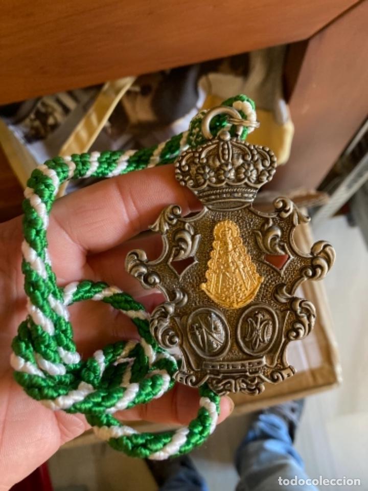 Antig&uuml;edades: Medalla religiosa de cofrad&iacute;as - Foto 1