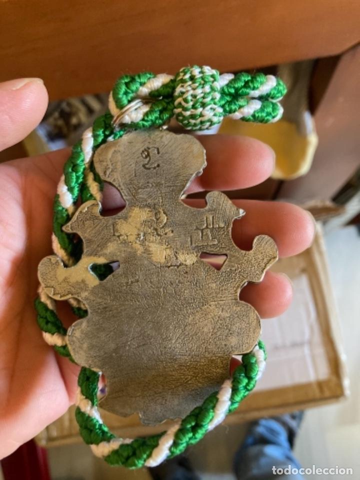 Antig&uuml;edades: Medalla religiosa de cofrad&iacute;as - Foto 2