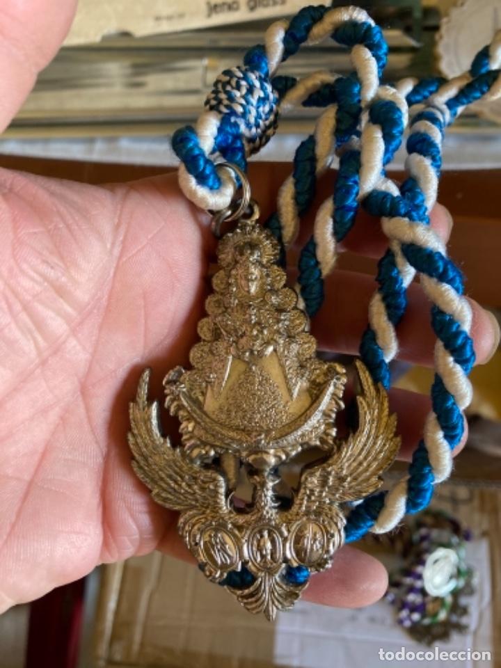 Antig&uuml;edades: Medalla religiosa de cofrad&iacute;as - Foto 1
