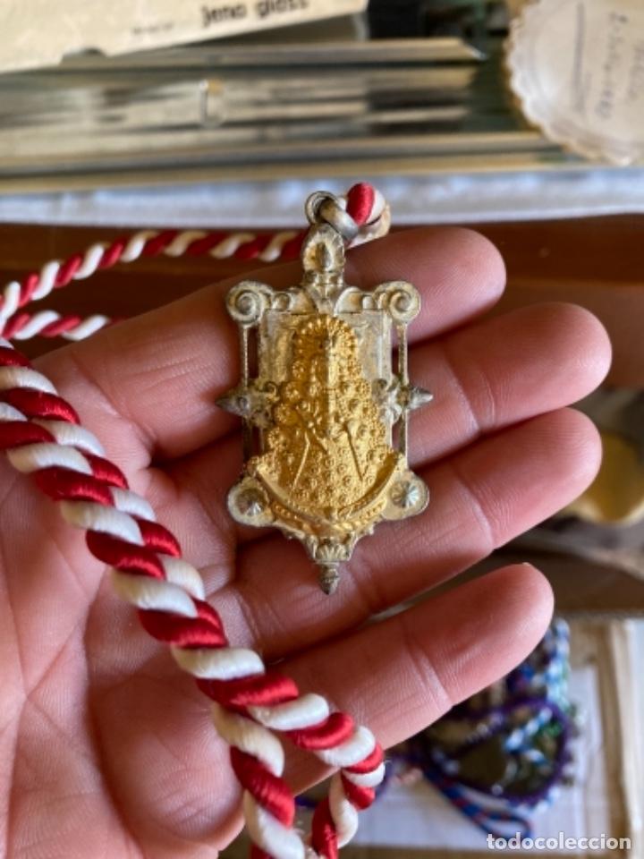 Antig&uuml;edades: Medalla religiosa de cofrad&iacute;as - Foto 2