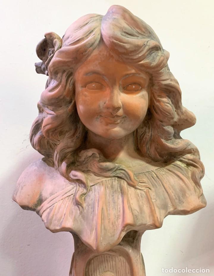Antig&uuml;edades: Terracota de ni&ntilde;a - Foto 2