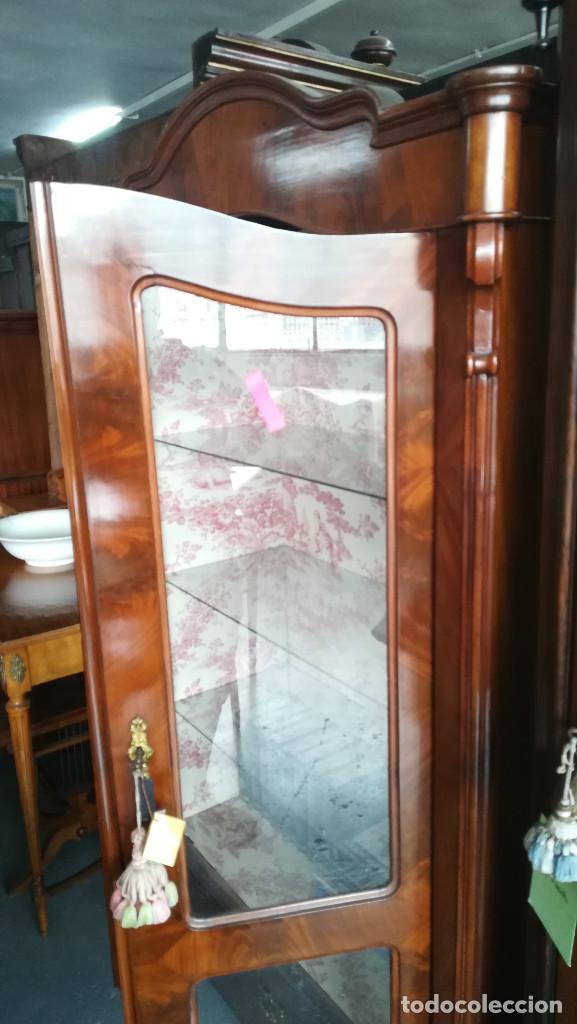 Antig&uuml;edades: VITRINA BIEDERMEIER PALMA DE CAOBA - Foto 12