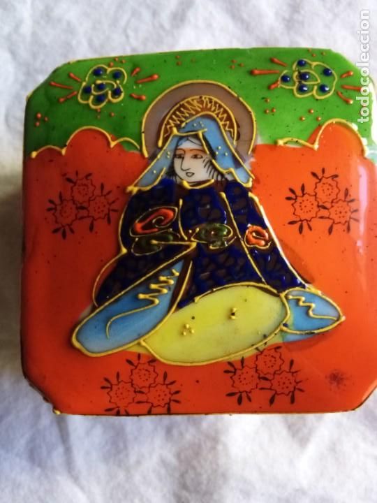 Antig&uuml;edades: Caja cer&aacute;mica estilo oriental - Foto 1