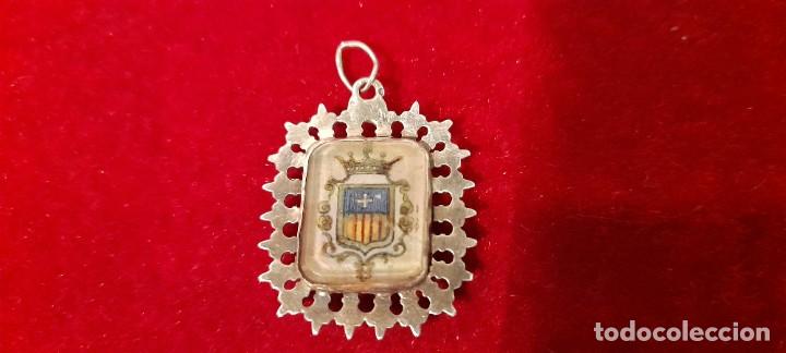 Antig&uuml;edades: MEDALLA VIRGEN DE PLATA - Foto 2