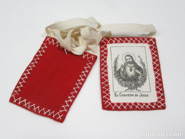 Antig&uuml;edades: Escapulario del Sagrado Coraz&oacute;n de Jes&uacute;s. - Foto 1