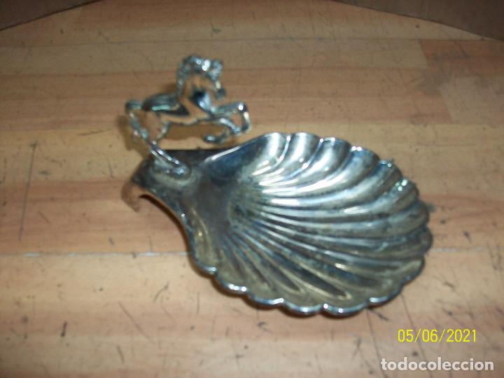 Antig&uuml;edades: JABONERA INGLESA CON FORMA DE CONCHA - Foto 2