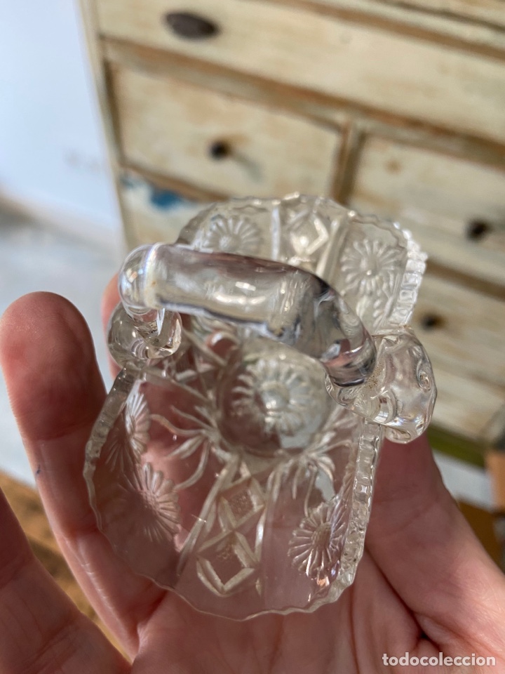 Antig&uuml;edades: Peque&ntilde;a cesta de cristal - Foto 10
